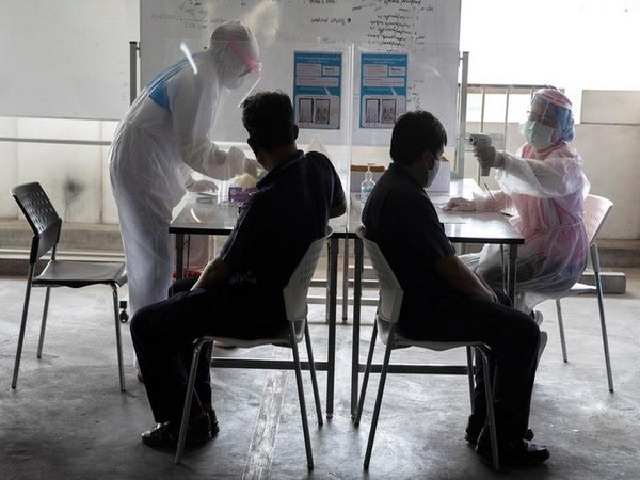 Health Ministry urges states/UTs to retest all symptomatic RAT negative cases using RT-PCR